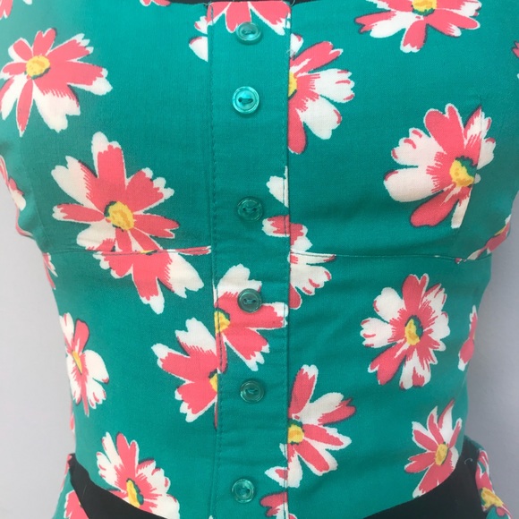 Floral Crop Top and Skirt Set - Picture 6 of 7